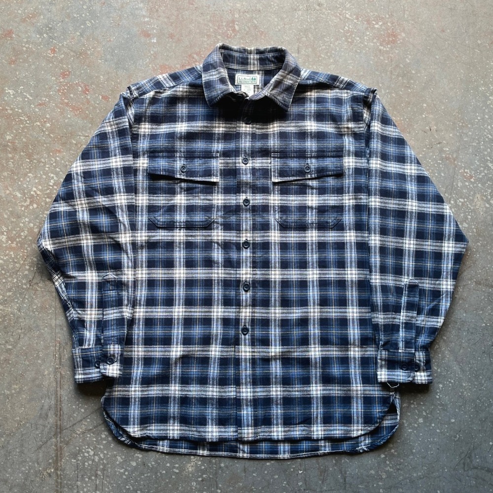 LL Bean Men's Flannel Shirt Plaid Blue Long Sleeve Button Up Casual Size M REG